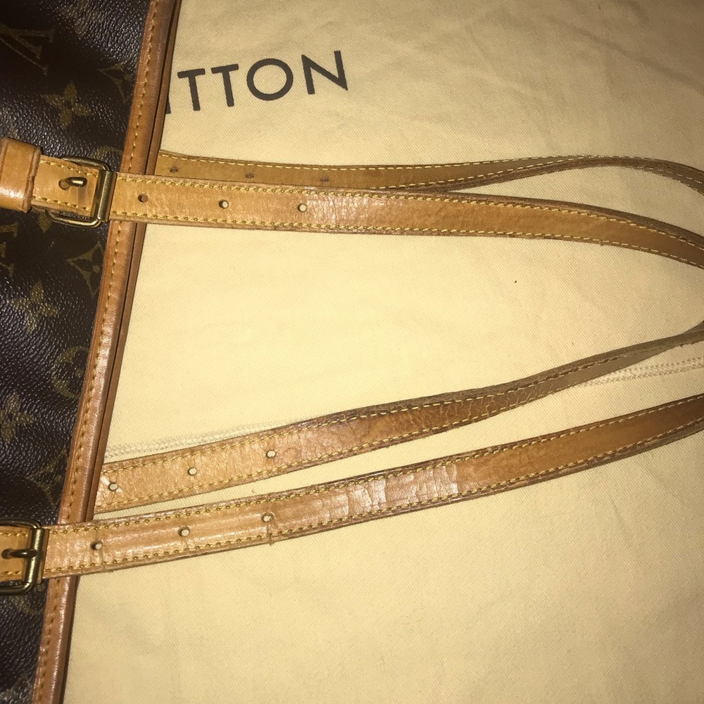 CERTIFIED AUTHENTIC LV Bucket GM Tote Bag - Picture 6 of 8